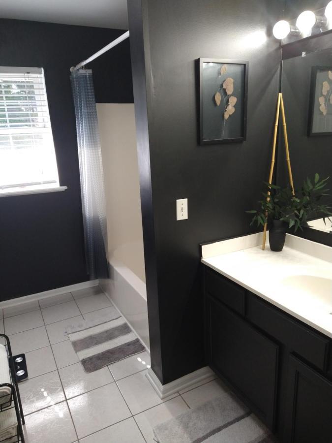 Family Friendly Just Like Home Cleveland Extérieur photo