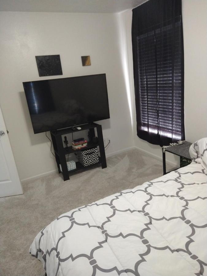 Family Friendly Just Like Home Cleveland Extérieur photo